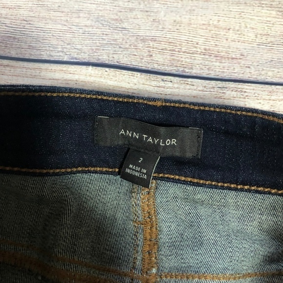 Ann Taylor Button Up Denim A-Line Skirt Size 2 - Picture 4 of 5